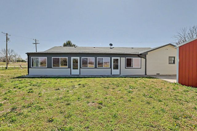 234 W Central St, Greenwich, KS 67055