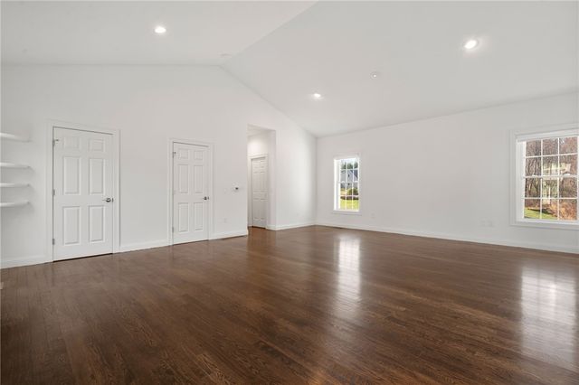 20 Peggy Drive, Cumberland, RI 02864