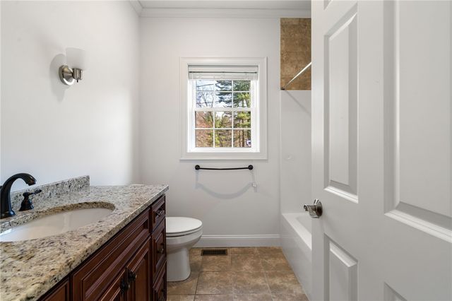 20 Peggy Drive, Cumberland, RI 02864