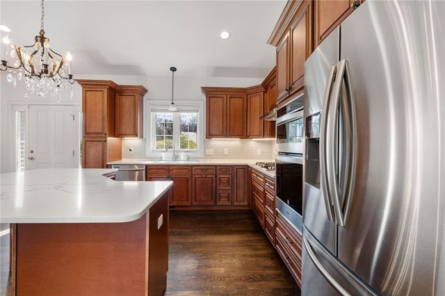 20 Peggy Drive, Cumberland, RI 02864