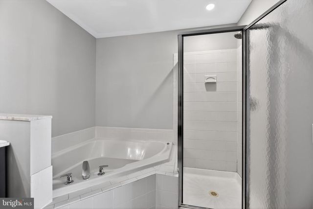 1704 DELANCEY WAY, Marlton, NJ 08053