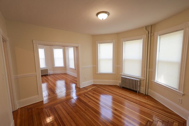 32 Robinson Street 1A, Boston, MA 02122