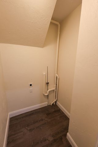 32 Robinson Street 1A, Boston, MA 02122