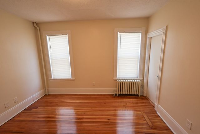 32 Robinson Street 1A, Boston, MA 02122