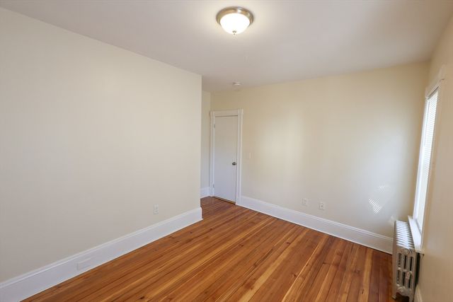 32 Robinson Street 1A, Boston, MA 02122