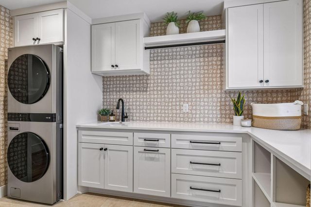 348 W Lake Street, Orono, MN 55356