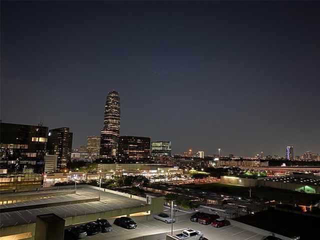 3505 Sage Road 1107, Houston, TX 77056