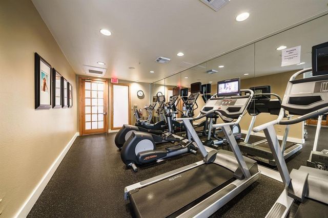 3505 Sage Road 1107, Houston, TX 77056