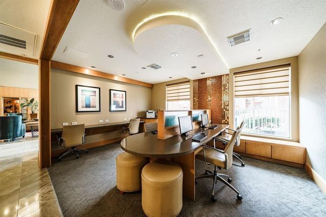 3505 Sage Road 1107, Houston, TX 77056