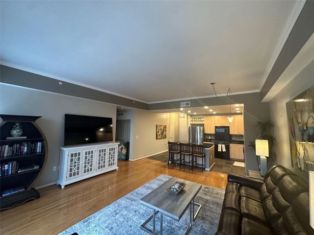 3505 Sage Road 1107, Houston, TX 77056