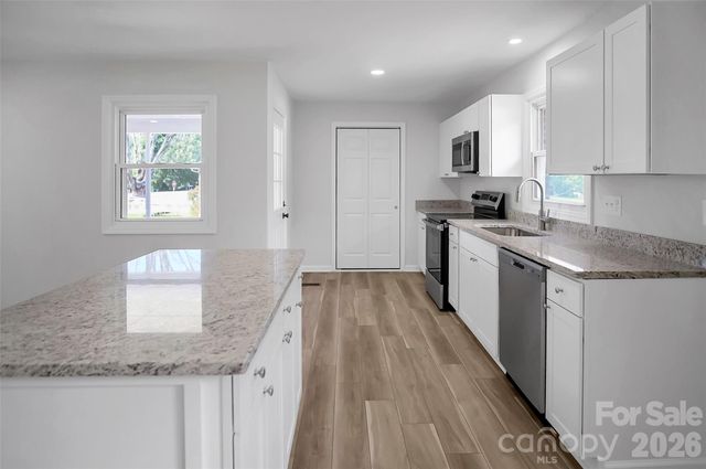 1803 Sulphur Springs Road, Shelby, NC 28152