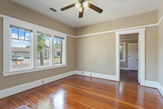 411 Bedford Rd., Stockton, CA 95204