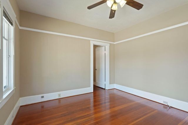 411 Bedford Rd., Stockton, CA 95204