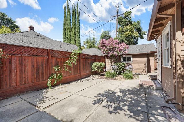 411 Bedford Rd., Stockton, CA 95204