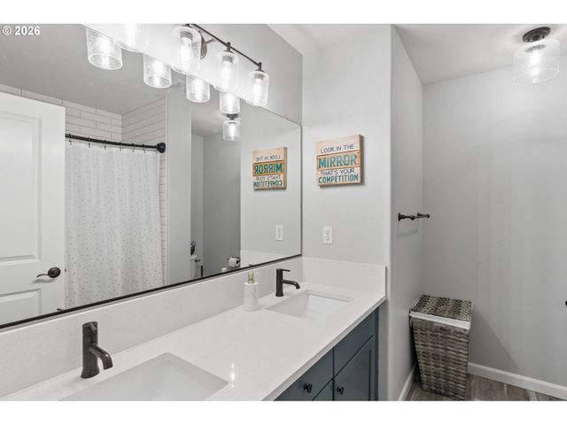 416 Banner Ln, Newberg, OR 97132