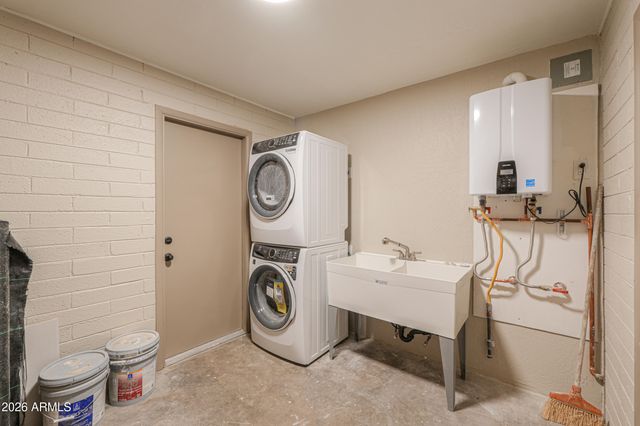 1153 E 12TH Street, Casa Grande, AZ 85122