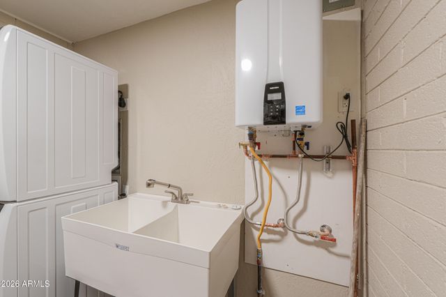 1153 E 12TH Street, Casa Grande, AZ 85122