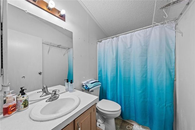 28570 Rostrata, Lake Elsinore, CA 92532