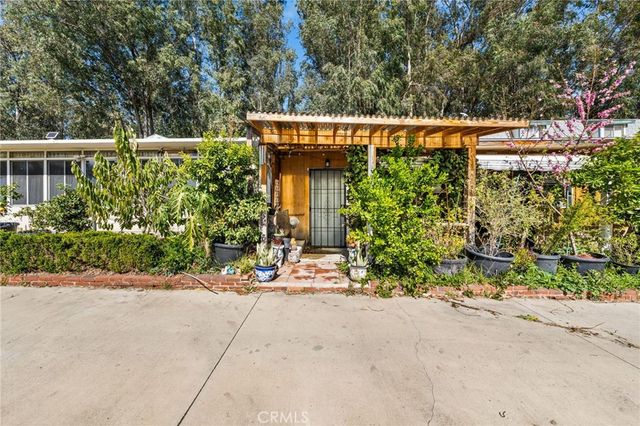 28570 Rostrata, Lake Elsinore, CA 92532