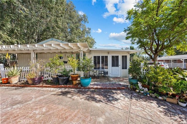 28570 Rostrata, Lake Elsinore, CA 92532