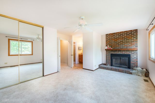 1291 Big Horn Trail, Carol Stream, IL 60188