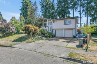 2820 Skyway Place, Auburn, WA 98092