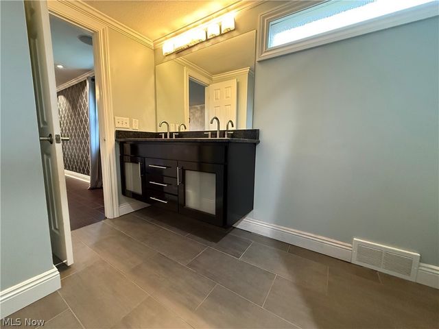 409 Melbourne Avenue, Boardman, OH 44512