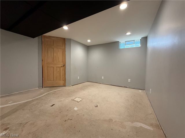 409 Melbourne Avenue, Boardman, OH 44512