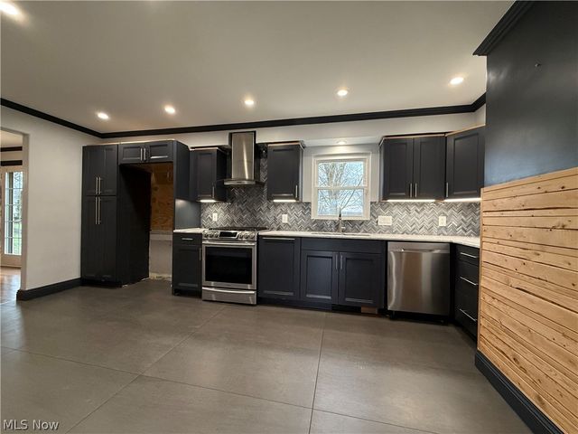 409 Melbourne Avenue, Boardman, OH 44512