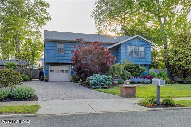 5 Scheiber Drive, Brick, NJ 08723