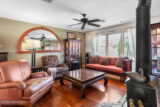5 Scheiber Drive, Brick, NJ 08723