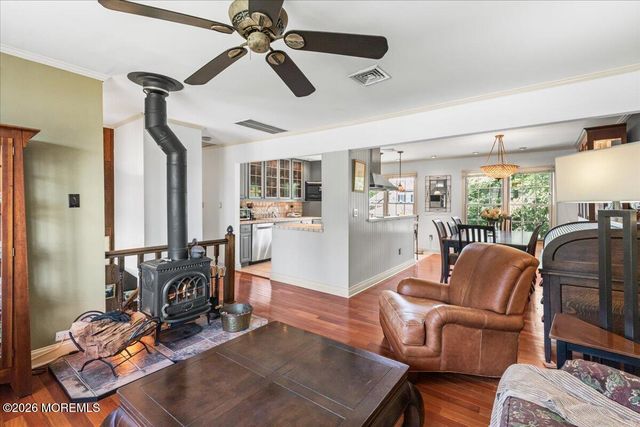 5 Scheiber Drive, Brick, NJ 08723