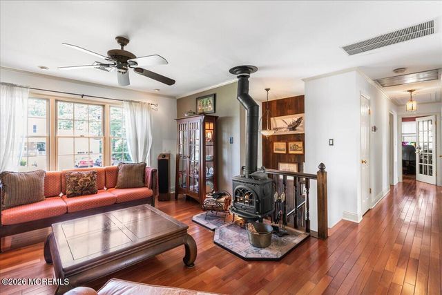 5 Scheiber Drive, Brick, NJ 08723