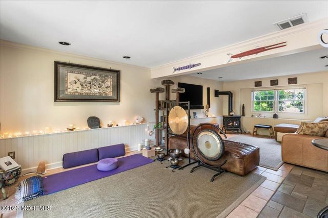 5 Scheiber Drive, Brick, NJ 08723