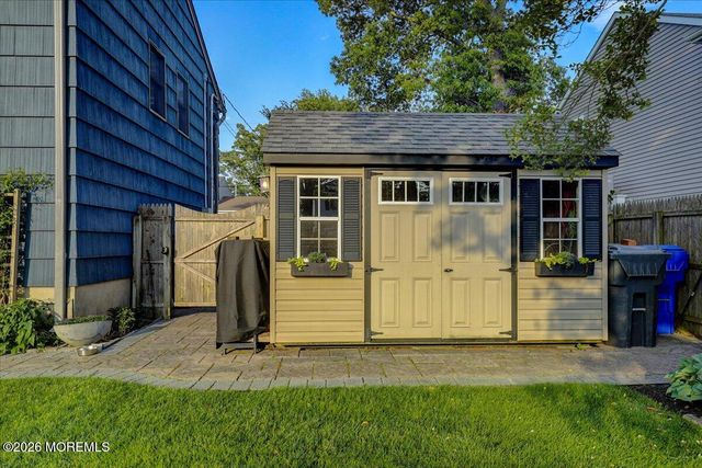 5 Scheiber Drive, Brick, NJ 08723
