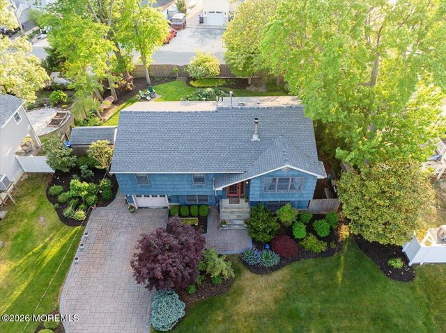 5 Scheiber Drive, Brick, NJ 08723