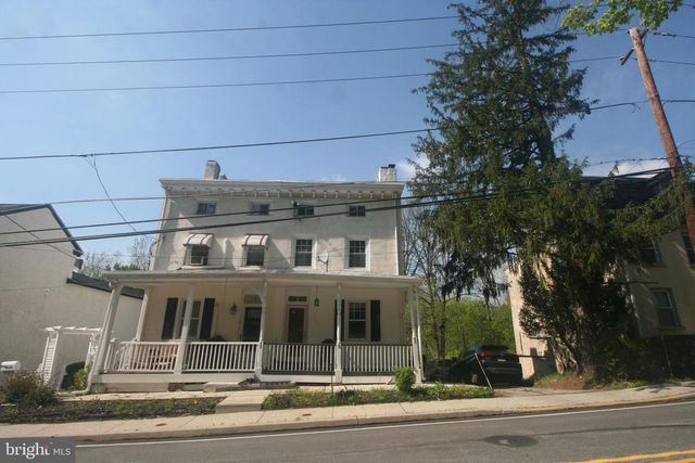 238 BARREN HILL RD, Conshohocken, PA 19428