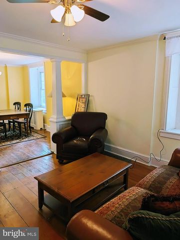 238 BARREN HILL RD, Conshohocken, PA 19428