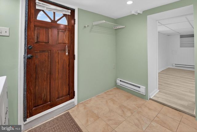 238 BARREN HILL RD, Conshohocken, PA 19428