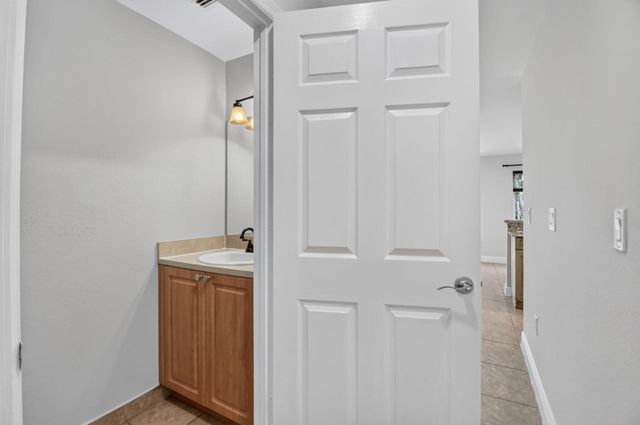 6691 Old Farm Trail, Boynton Beach, FL 33437
