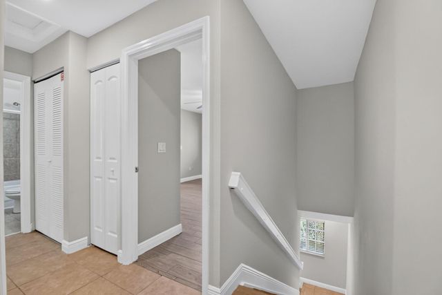 6691 Old Farm Trail, Boynton Beach, FL 33437