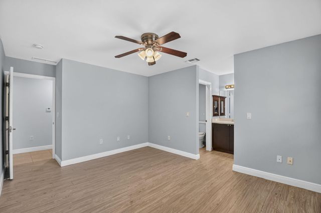 6691 Old Farm Trail, Boynton Beach, FL 33437
