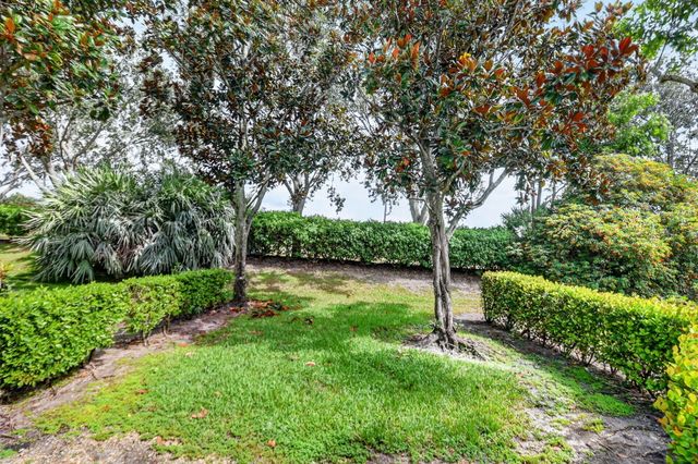 6691 Old Farm Trail, Boynton Beach, FL 33437