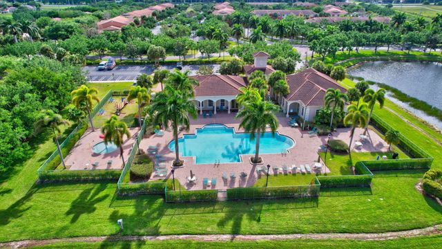 6691 Old Farm Trail, Boynton Beach, FL 33437