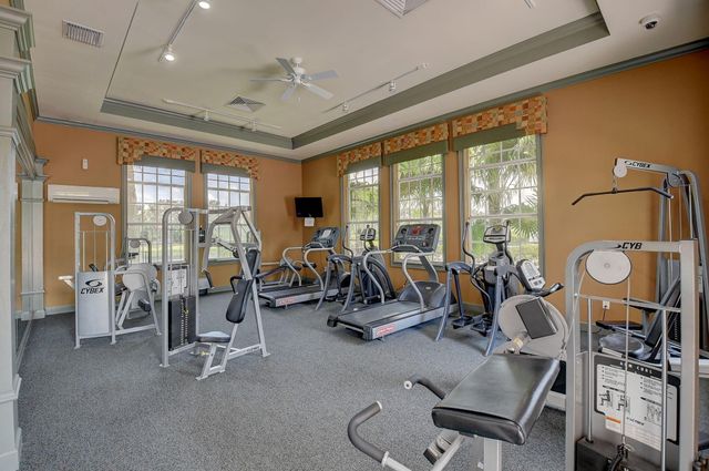 6691 Old Farm Trail, Boynton Beach, FL 33437