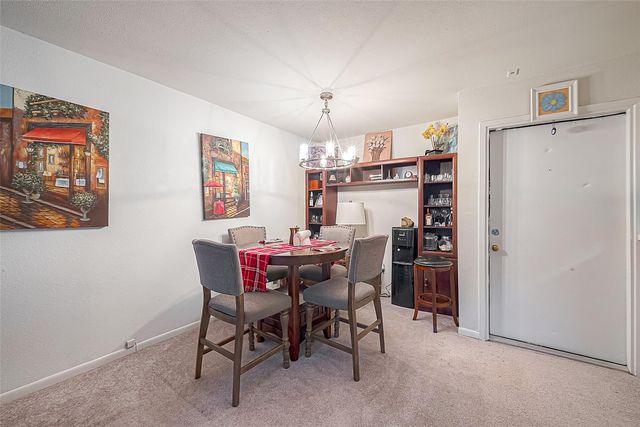 3075 Walnut Bend Lane 28, Houston, TX 77042