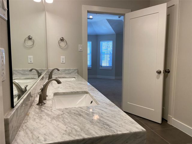 13409 Preston Cliff Court, Houston, TX 77077