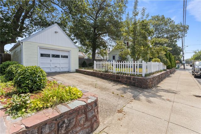 221 Columbia Avenue, Pawtucket, RI 02860