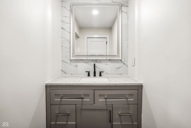 8337 Aspen Court, Indianapolis, IN 46226