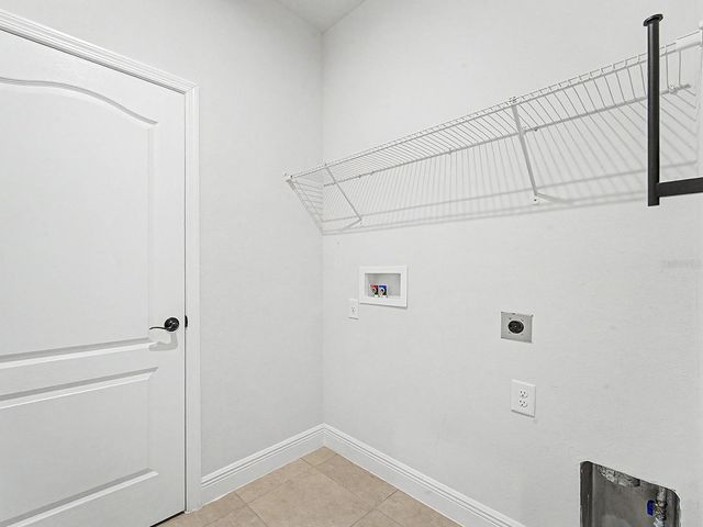 11626 LAKE LUCAYA DRIVE, Riverview, FL 33579
